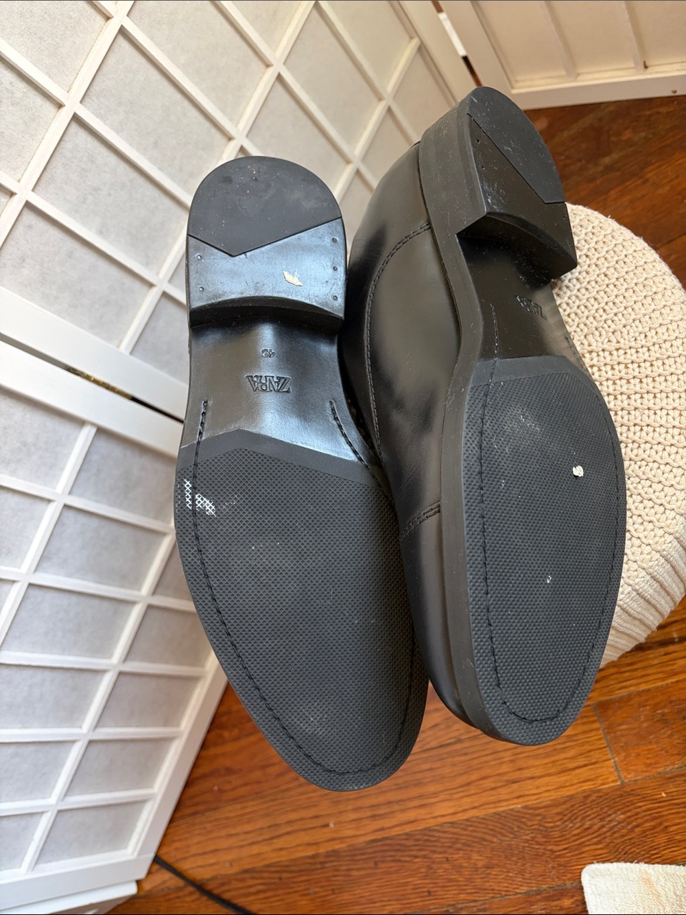 Zara Black Cap-Toe Derby Shoes for Men - Picture 3 of 8